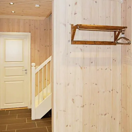 Holiday Svartskardvegen Tatil Evi